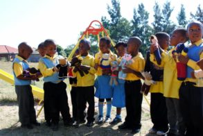 578521_403117236387851_95550496_n