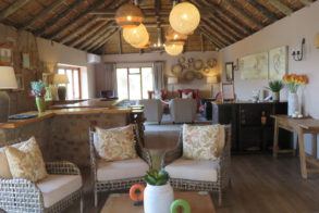 Amakhala_Game_Reserve_Woodbury_Lodge_Lounge