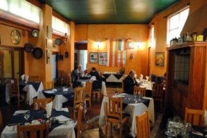 527998_459163687449872_1385478437_n