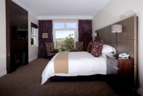 54428699_2333134976738713_7791188597566078976_o