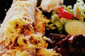 545038_407089062657335_1047090052_n