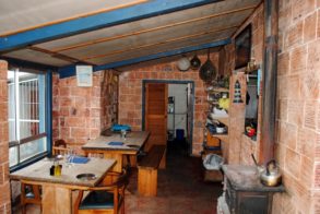 545378_472624756103765_55750139_n