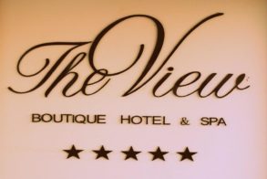 548507_439590539407187_227454679_n