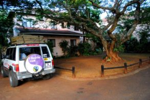 579401_424022147630693_1461090714_n