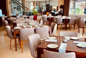 60337696_2202175243183465_108712919411195904_n