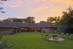 Accommodation_Natural beauty and safari luxury_Chrislin African Lodge Addo