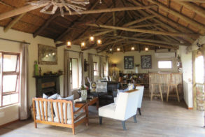 Amakhala_Game_Reserve_Woodbury_Tented_Camp_Lounge