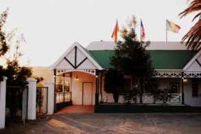 429623_354209584611950_1509392269_n