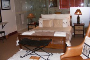 268090_116615328430945_3047426_n