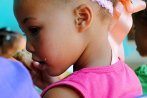 424627_354211824611726_1344839031_n