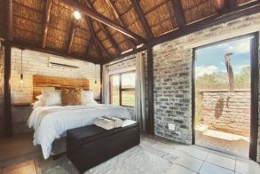 Charihandra Game Lodge Bedroom